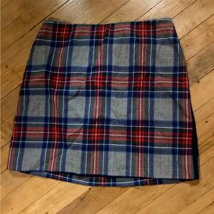 Vineyard Vines plaid skirt size 4